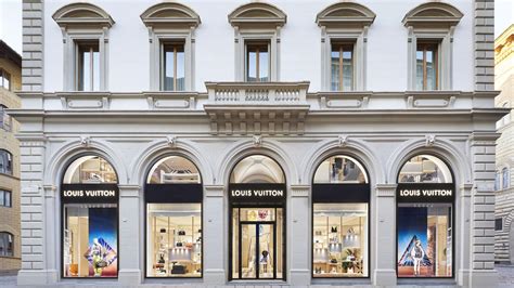 lv branches in florence|Louis Vuitton Firenze Store in Firenze, Italy .